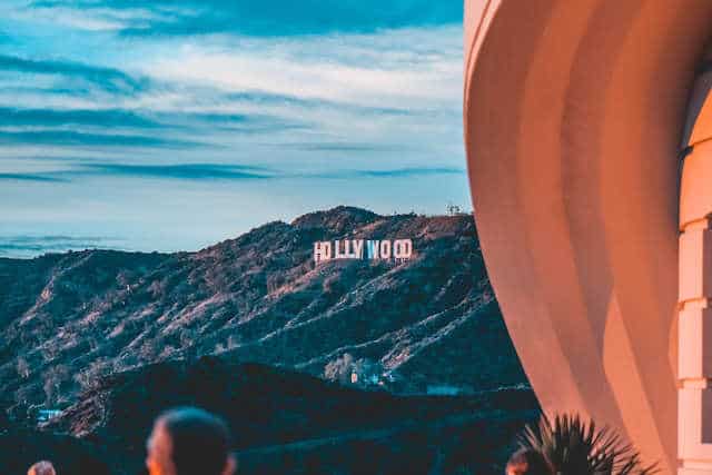 Vue sur Hollywood Sign au Griffith Observatory