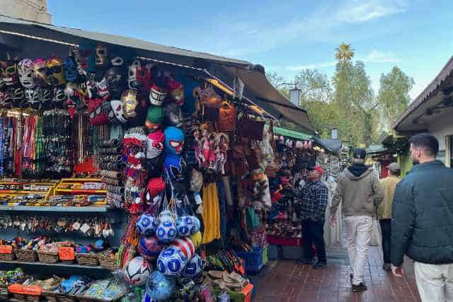 Rue Olvera Street